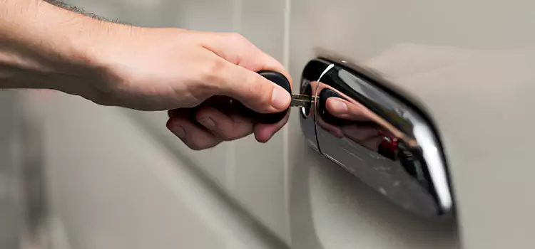 Why Choose Our Auto Locksmith Team in Salina, KS?